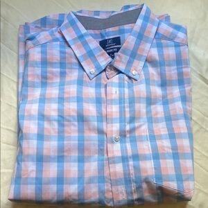 Brooks Brothers Blue and Pink Casual Button Down Shirt